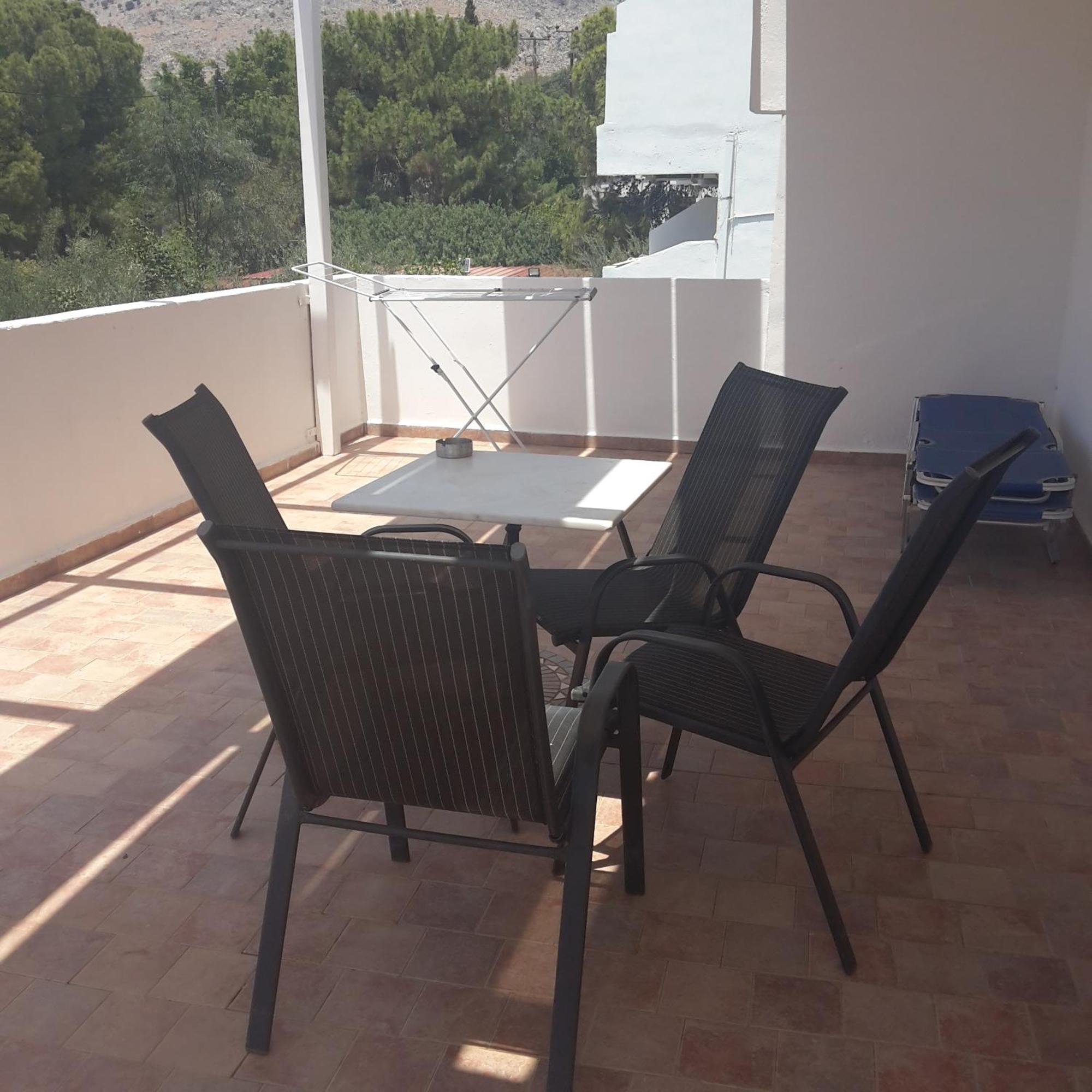 Pefki  Apostolis Hotel Apartments מראה חיצוני תמונה
